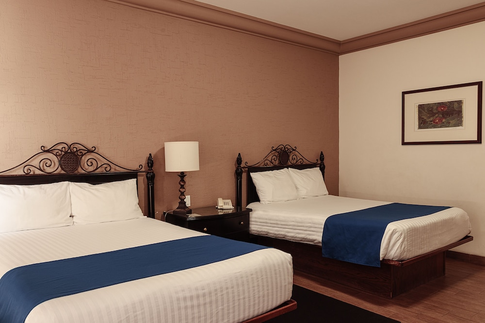 Hotel Conquistador Inn By US Consulate 5/32