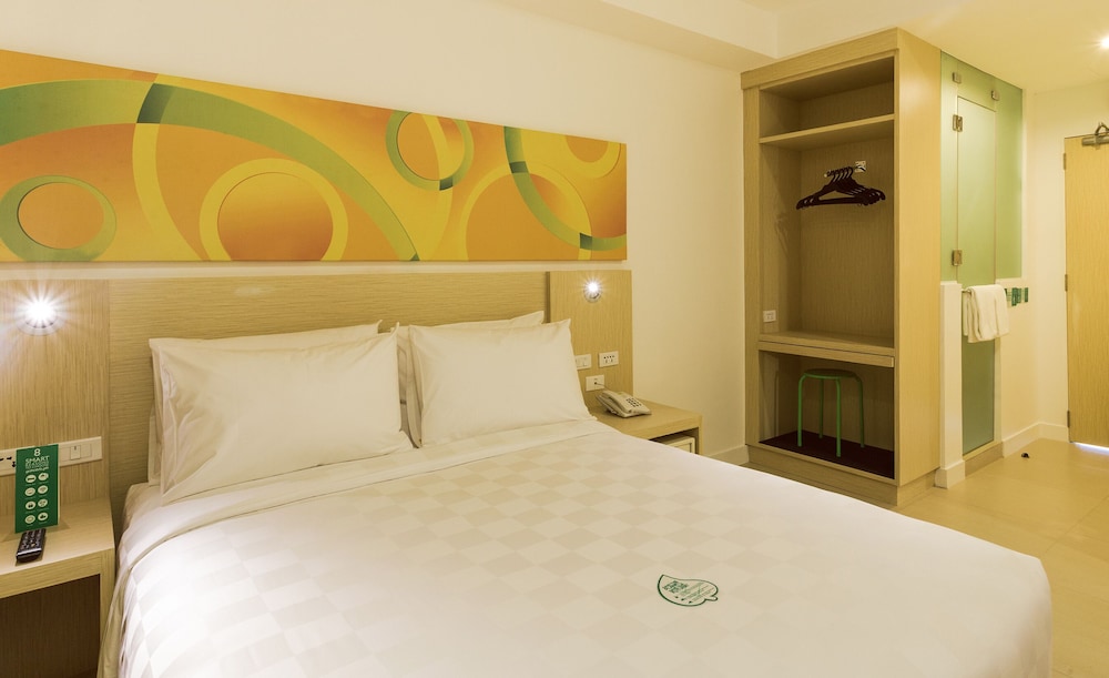 Go Hotels Timog 14/35
