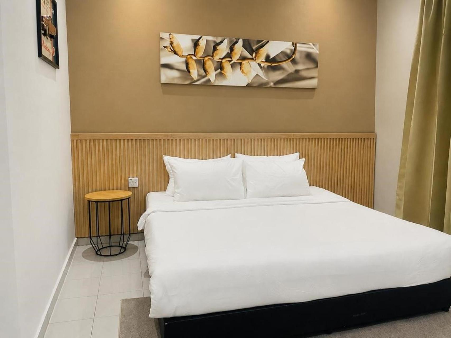 Dhania Motel 22/41