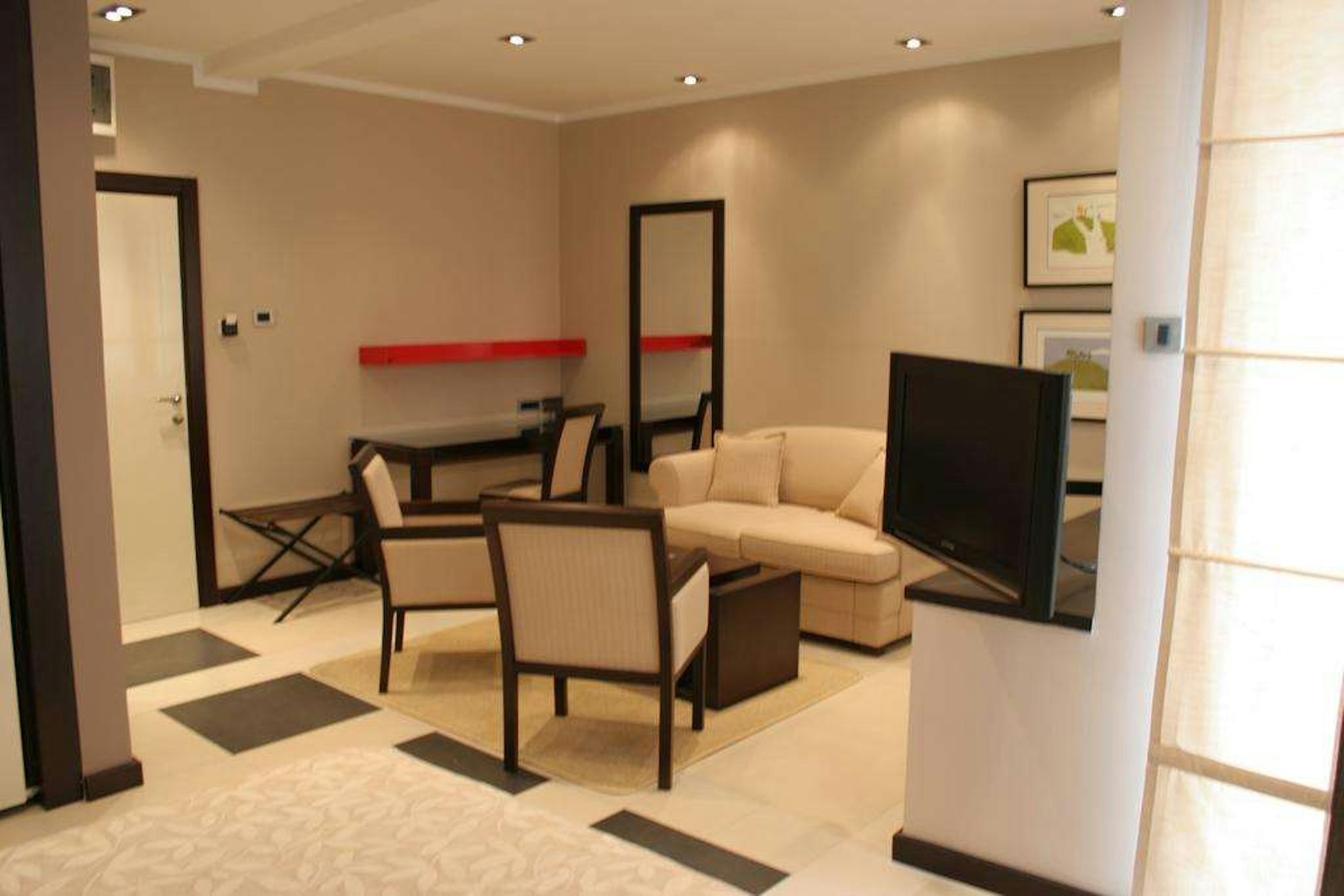 BOUTIQUE HOTEL ARTA 17/29