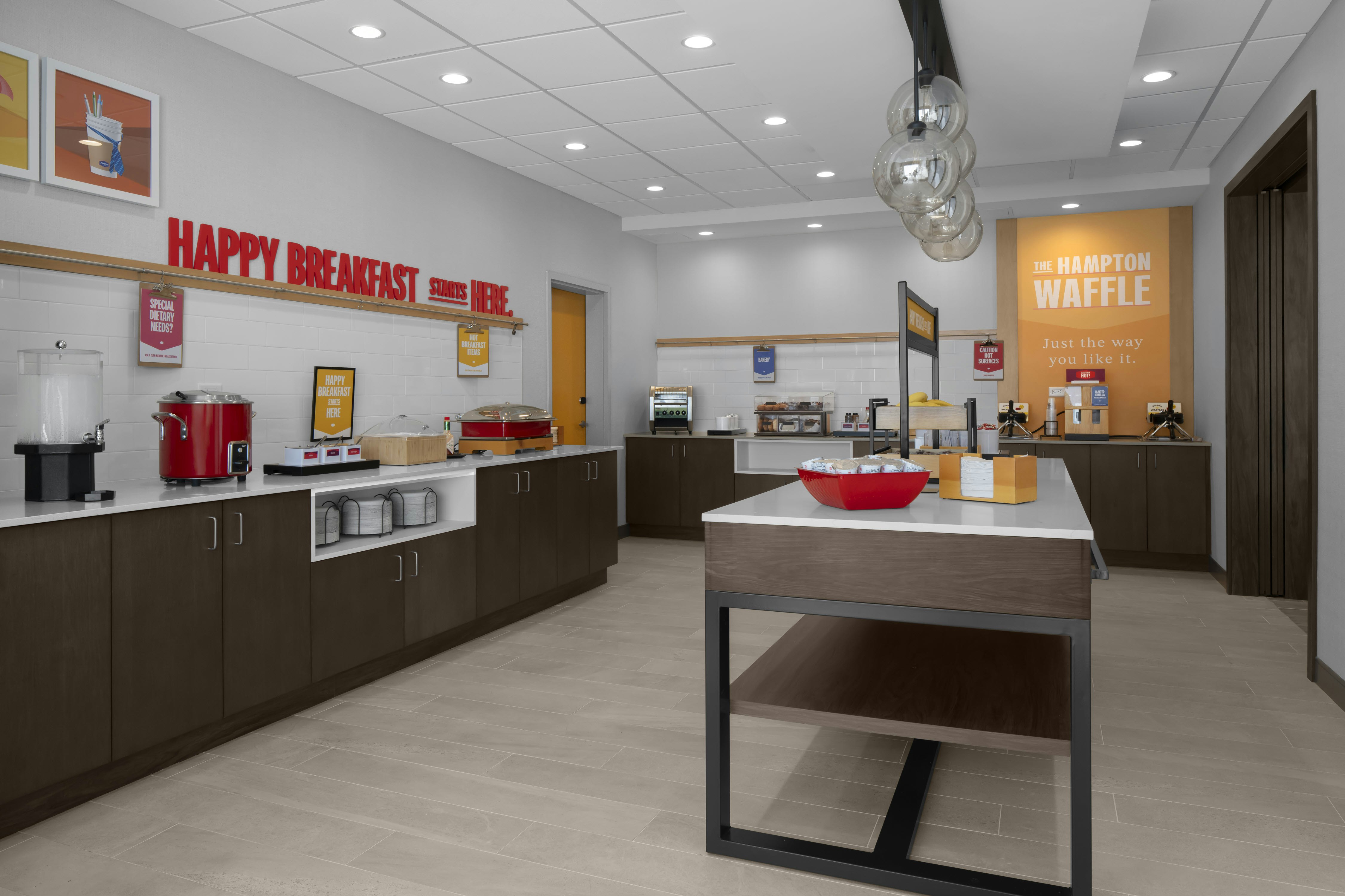 Hampton Inn & Suites by Hilton Long Island Farmingdale 8/29