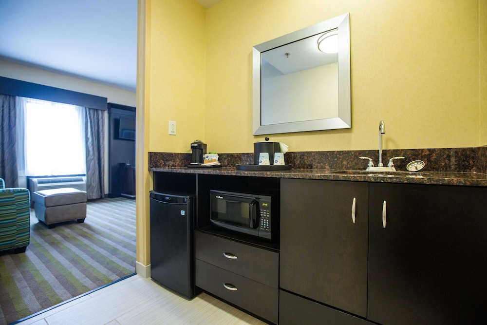 Hampton Inn And Suites Toledo Westgate 36/39