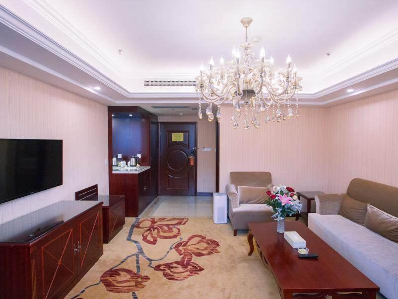 Vienna International Hotel (he yuan store, outlets Plaza, Yangzhou) 27/30