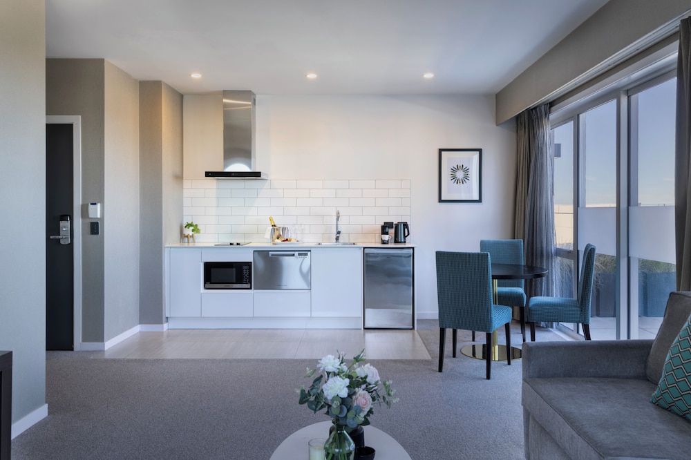 The Sebel Auckland Manukau 52/70