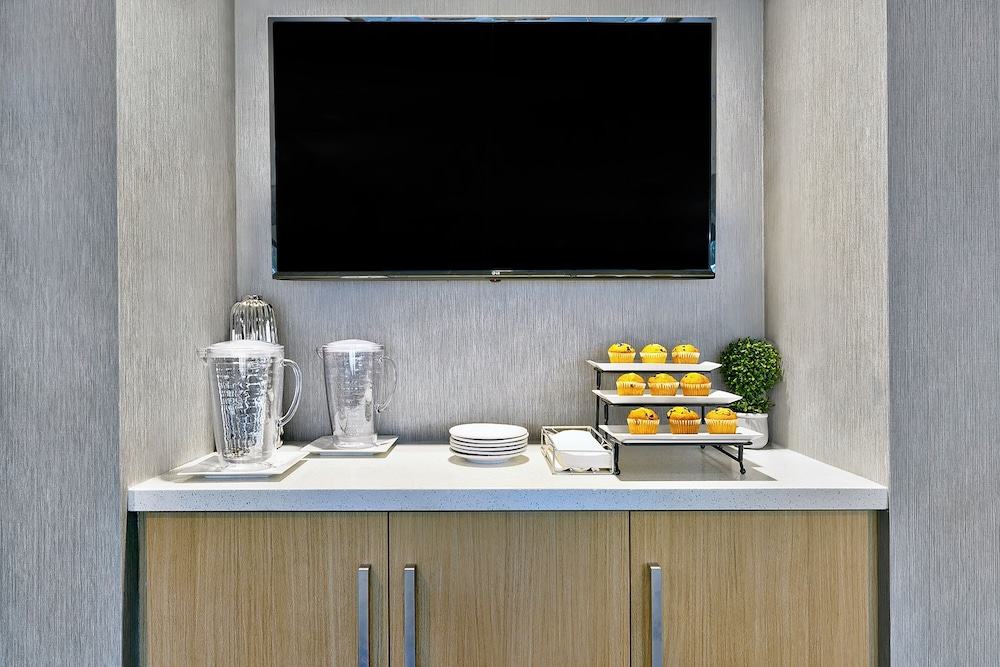 TownePlace Suites by Marriott Sacramento Elk Grove 3/24