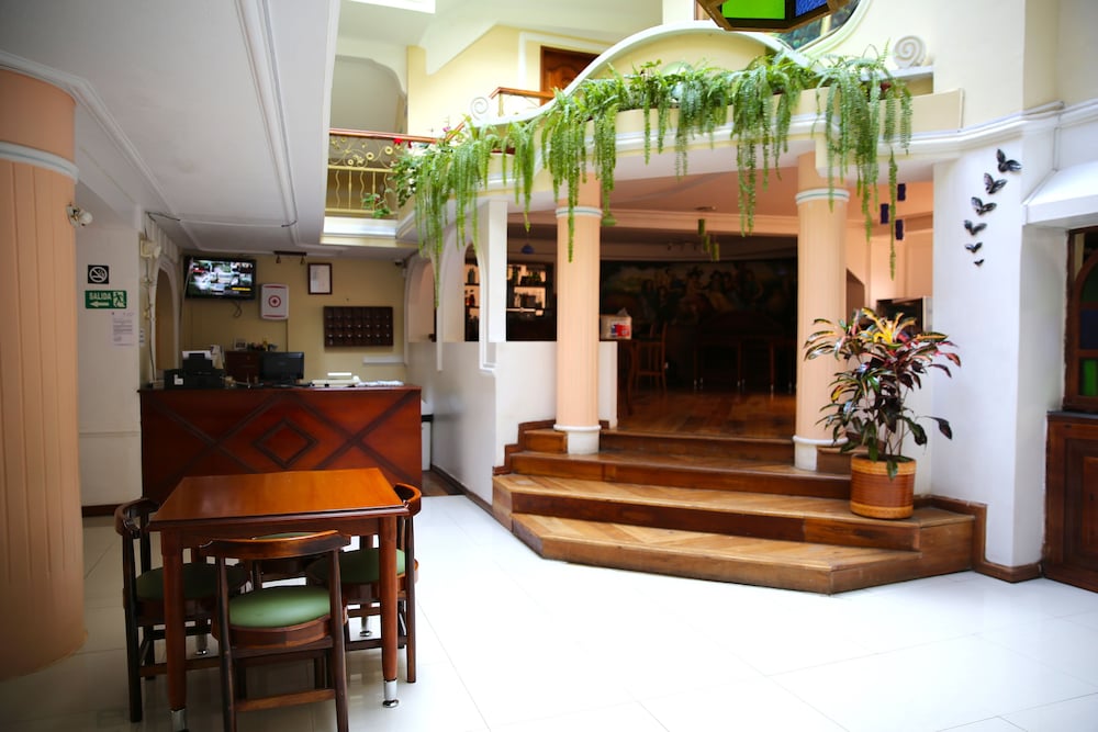 Hotel Donde Marcelo 10/68