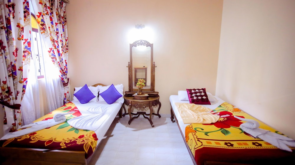 Frangipani Motel 18/46
