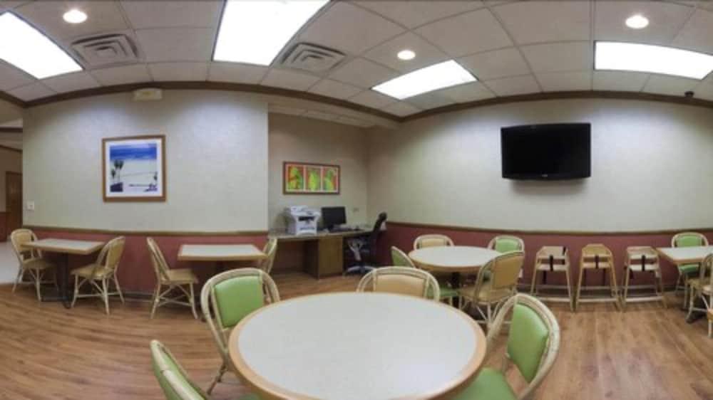 restaurant-cafeteria
