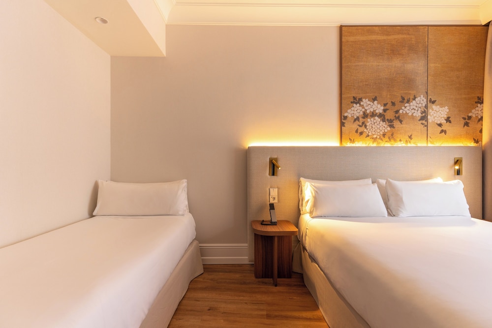 غرفة ثلاثية، Petit Palace Cliper Gran Via 7/10