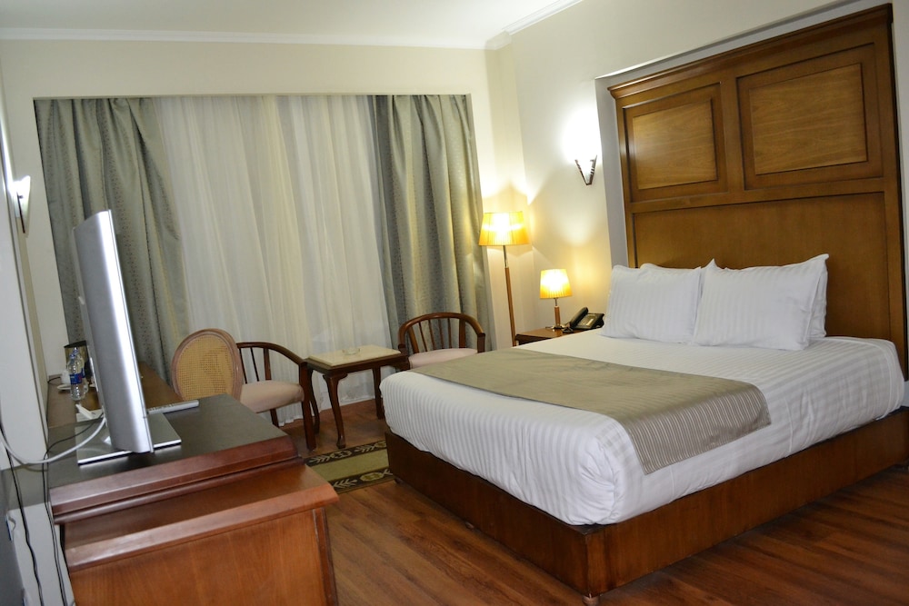 1 BEDROOM, JUNIOR SUITE, RIVER VIEW