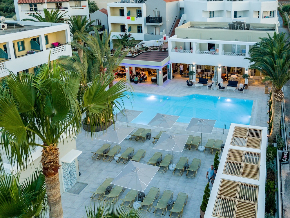 Dedalos Hotel in MALIA