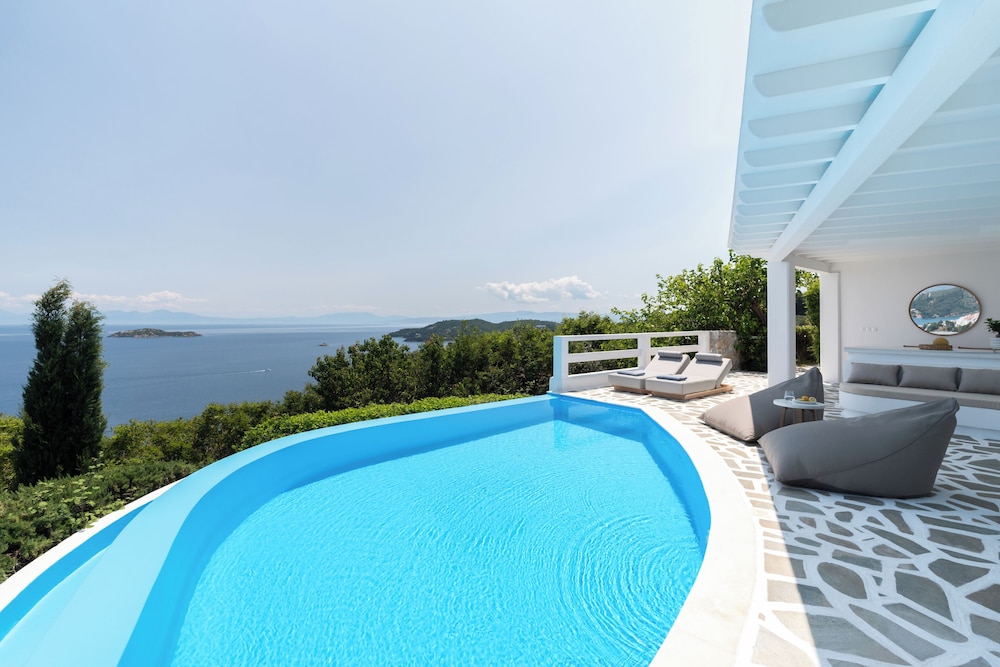 Oniro Skiathos 24/57