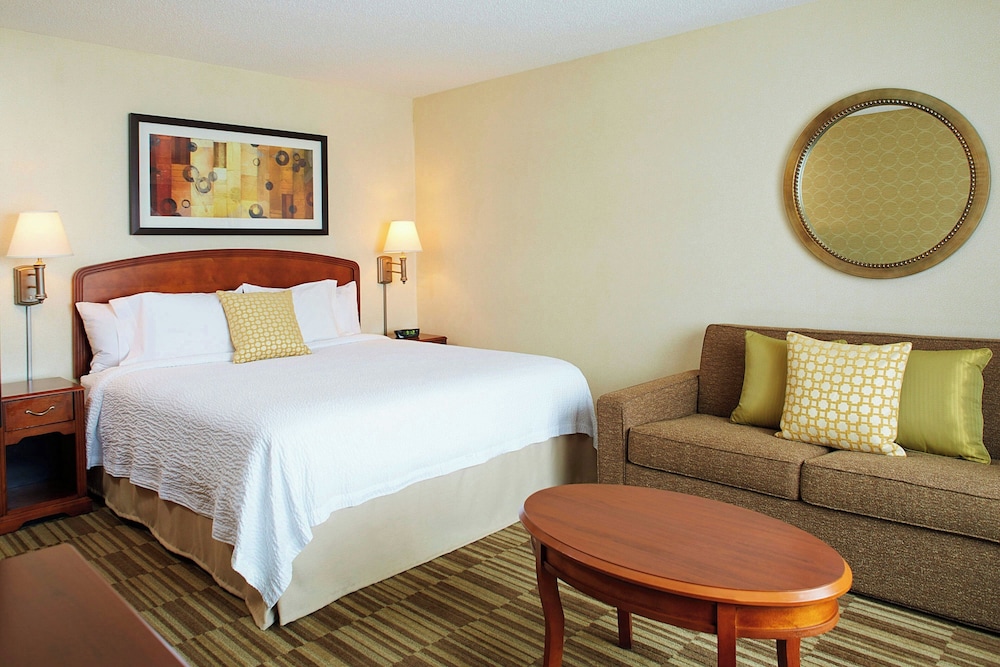 Room at Courtyard Boston Woburn Boston North, WOBURN - MA