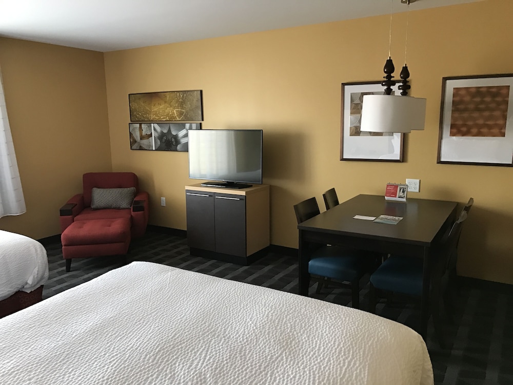 TownePlace Suites by Marriott New Hartford 13/48