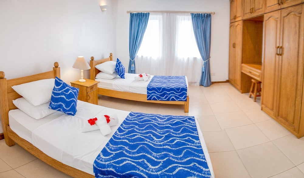 Marie Laure Suites 13/29