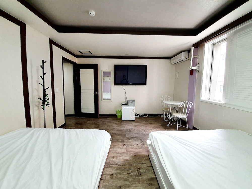 Kimchee Busan Downtown Guesthouse 11/51