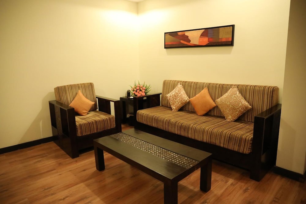 The Residency Karur 15/27