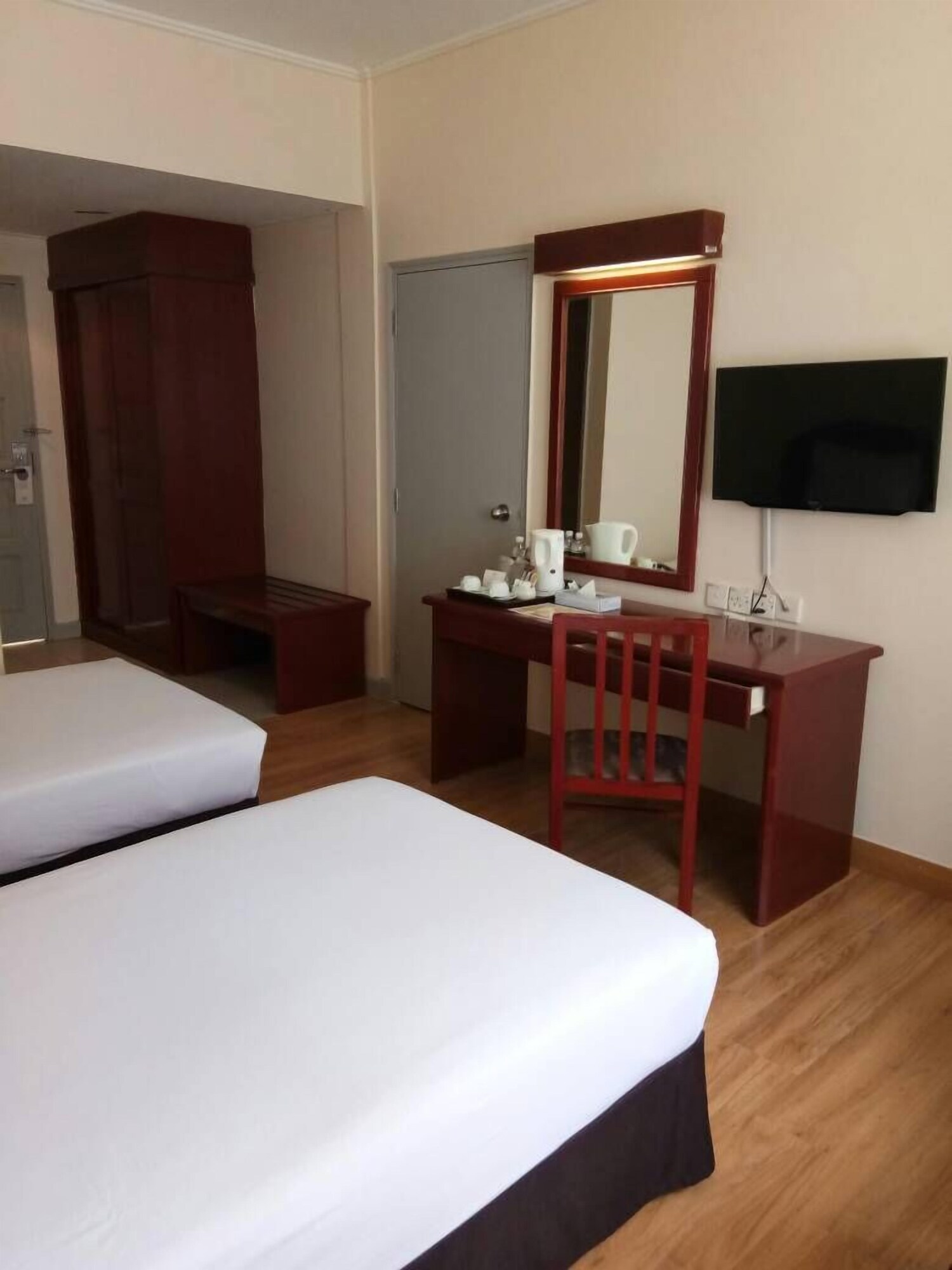 STANDARD, TWIN BEDS