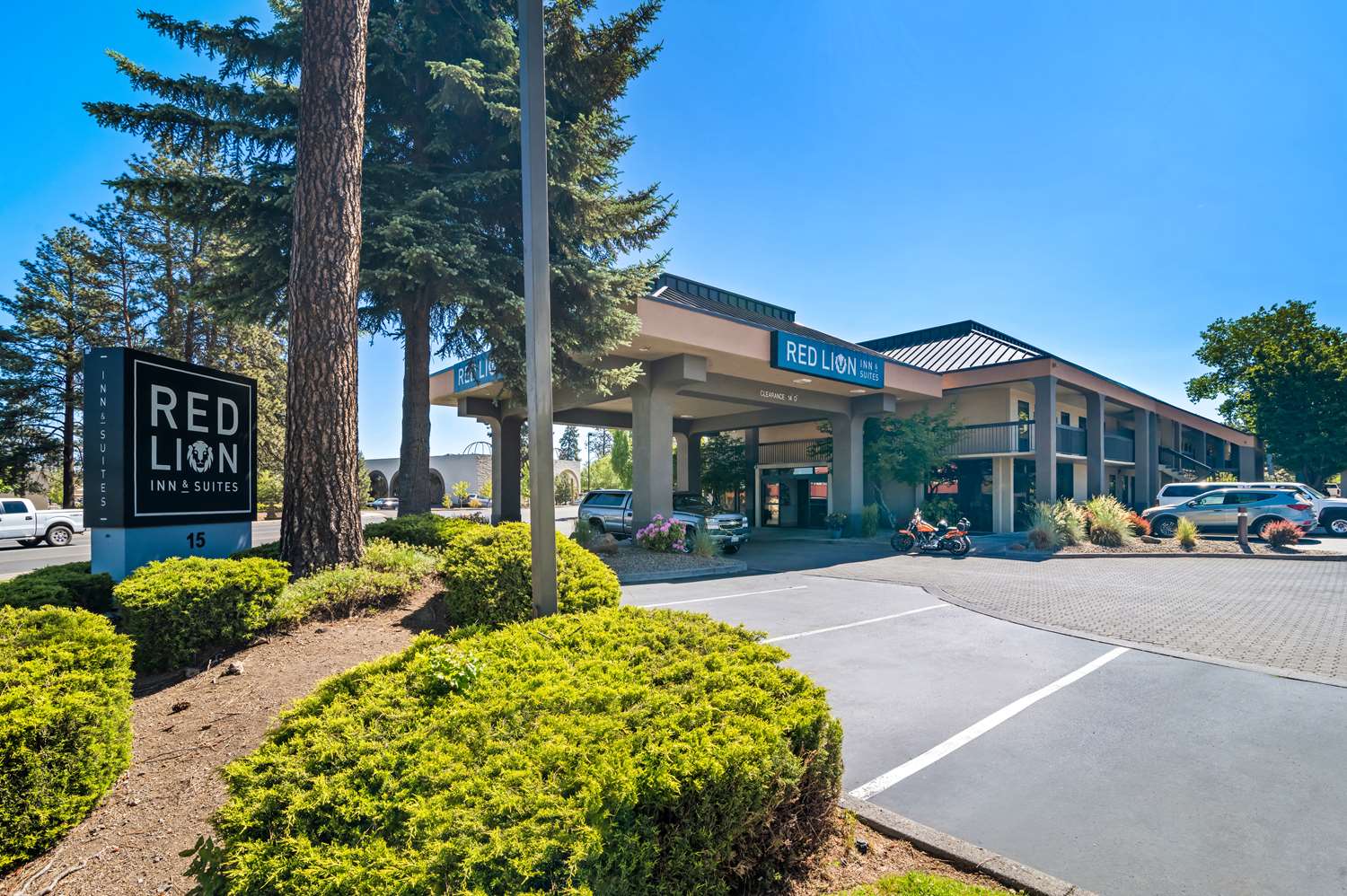 Red Lion Inn & Suites Deschutes River Bend 22/30
