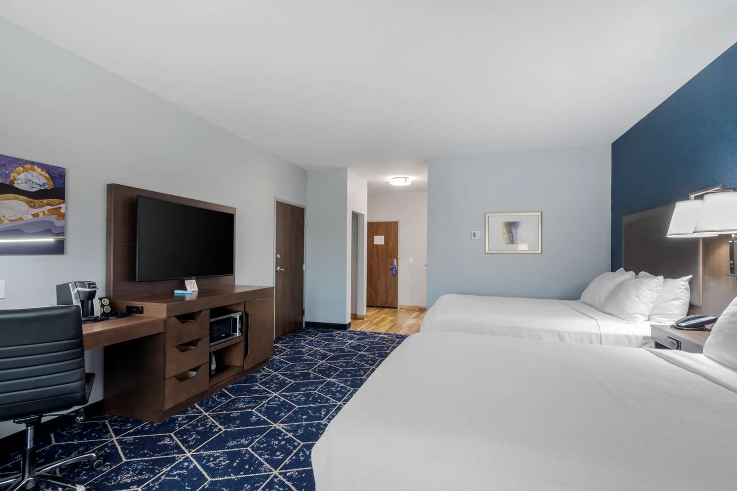 Room, 2 Queen Beds, Best Western Plus St Louis Airport Hotelbest Western Plus St Louis Airport Hotel 6/9