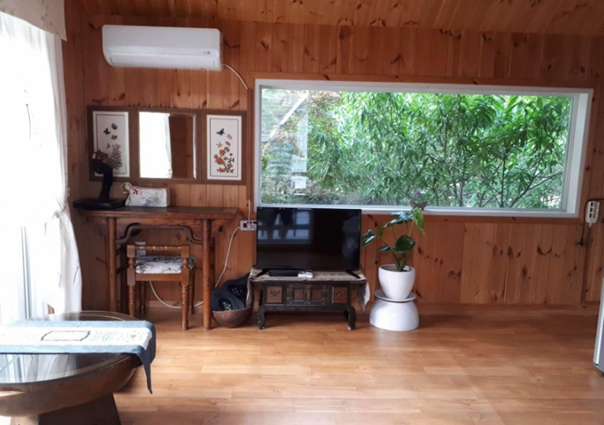 Ravine House 8/15