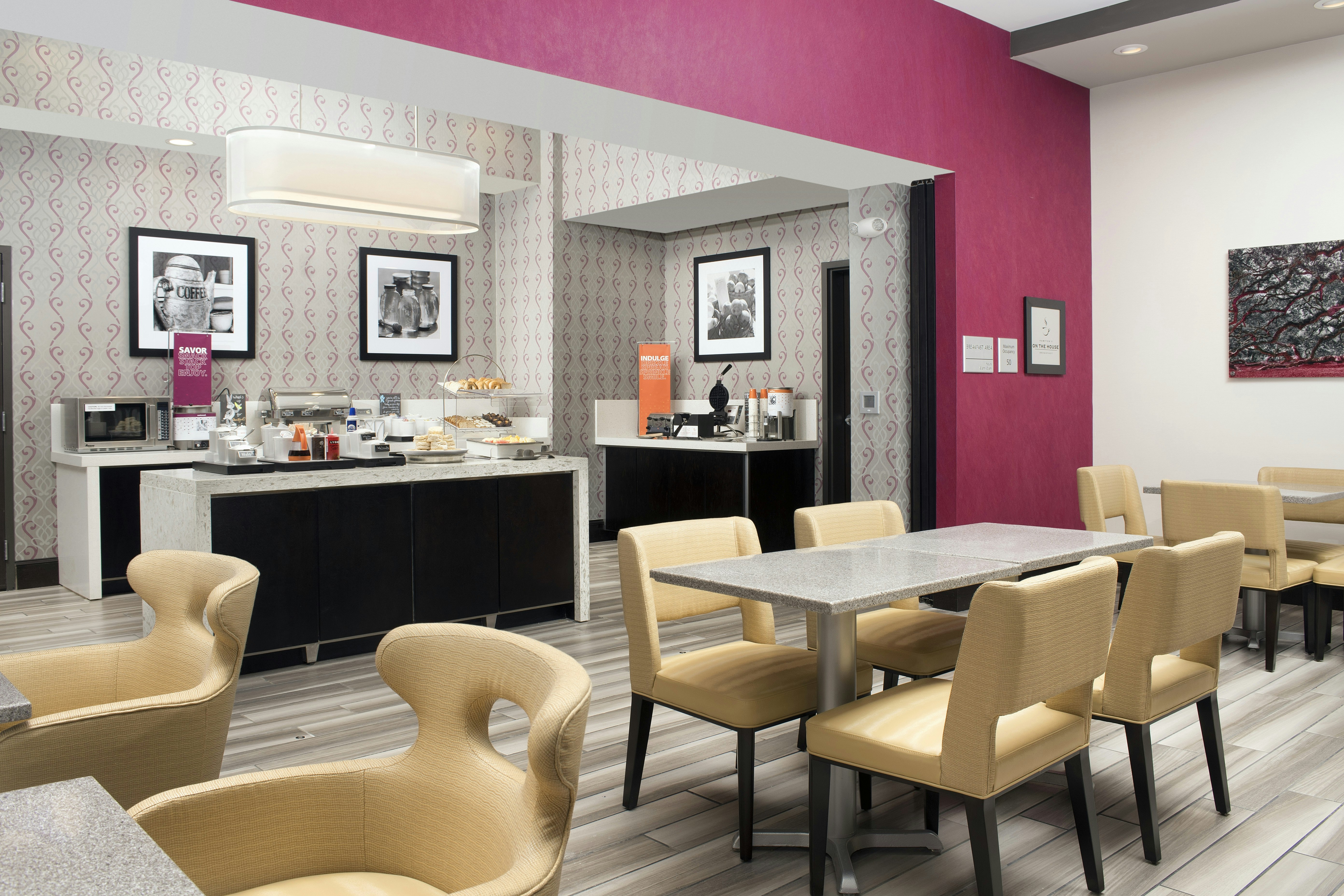 Hampton Inn Huntsville/Village Of Providence Al 37/47