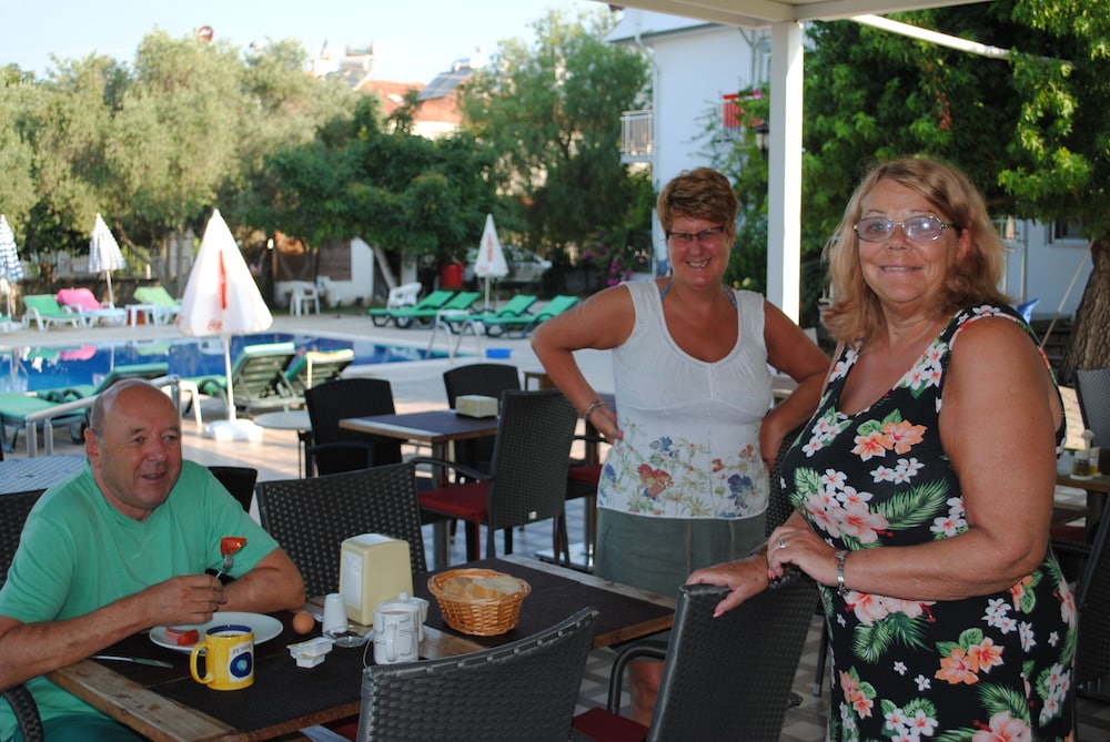 Tugay Hotel 52/67