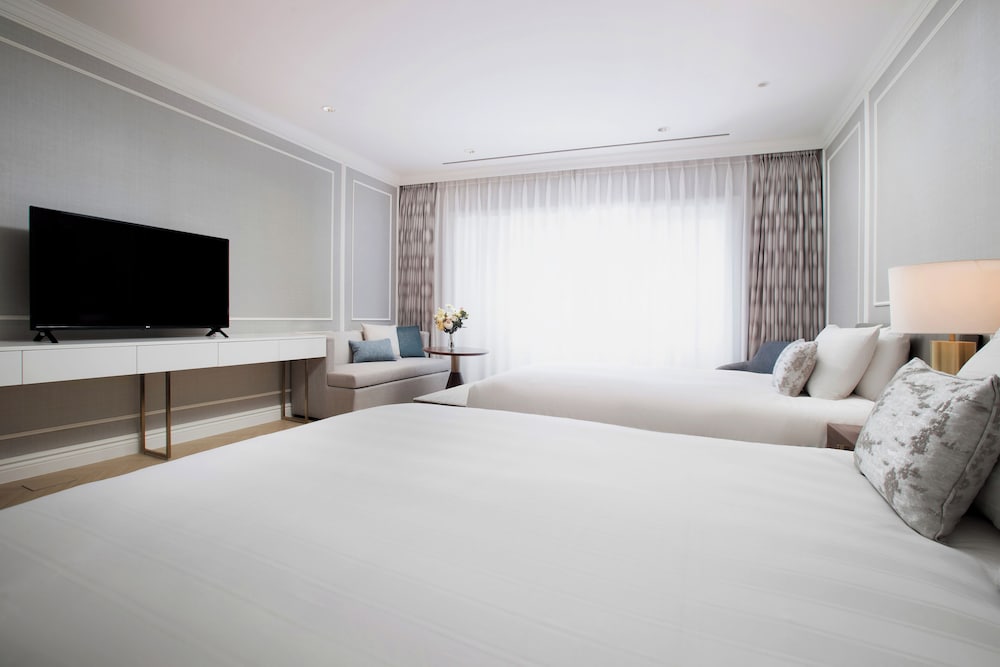 Charlotte, Family, 1 Double and 1 Single Bed, Partial Ocean View, Terrace