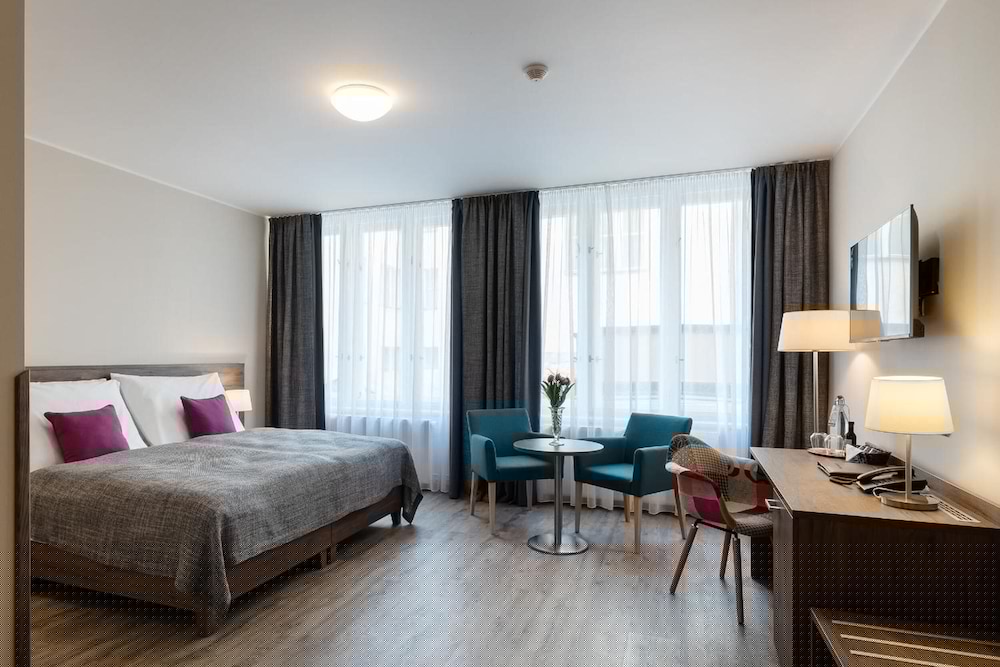 Melantrich Sivek Hotels 26/46