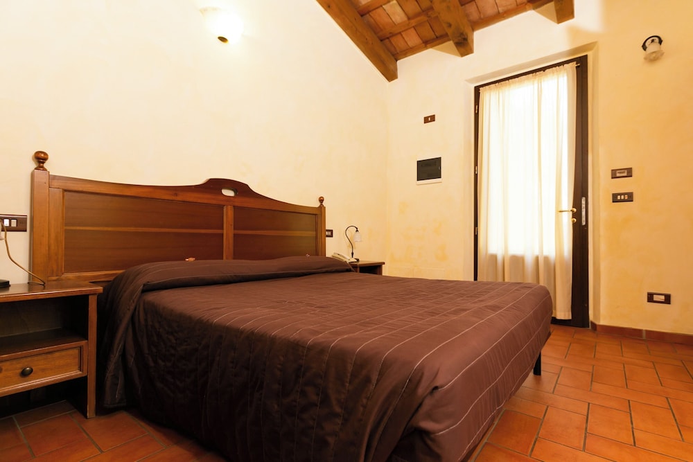 Il Podere Del Germano Reale 15/50