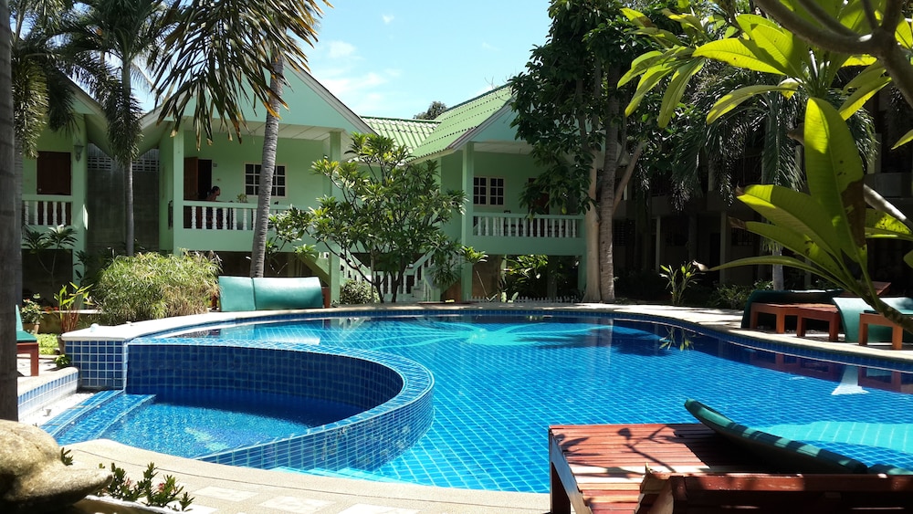 Rattana Guesthouse Bungalow 45/50