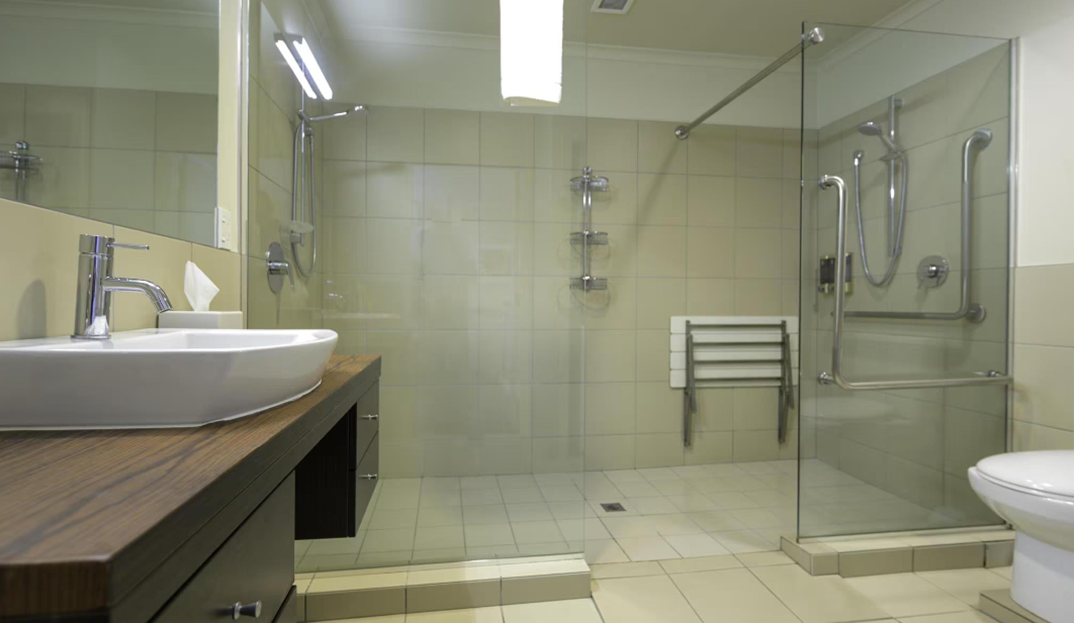 1 Bedroom, Apartment, King Bed, Laundry, Balcony, Kitchen