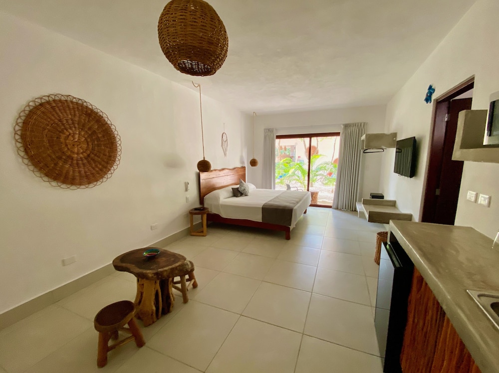 Niik Tulum 59/82