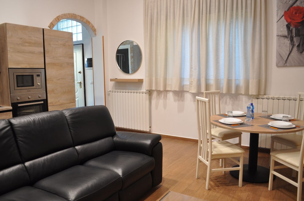 Casa Zeffirino 28/50