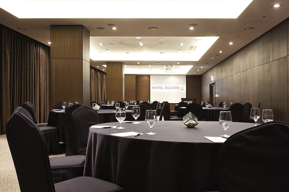 Hotel Square Ansan 42/48