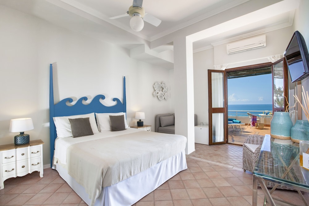 HOTEL IL CEFALO 8/50