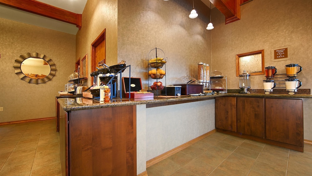 Best Western Holiday Hotel 3/18