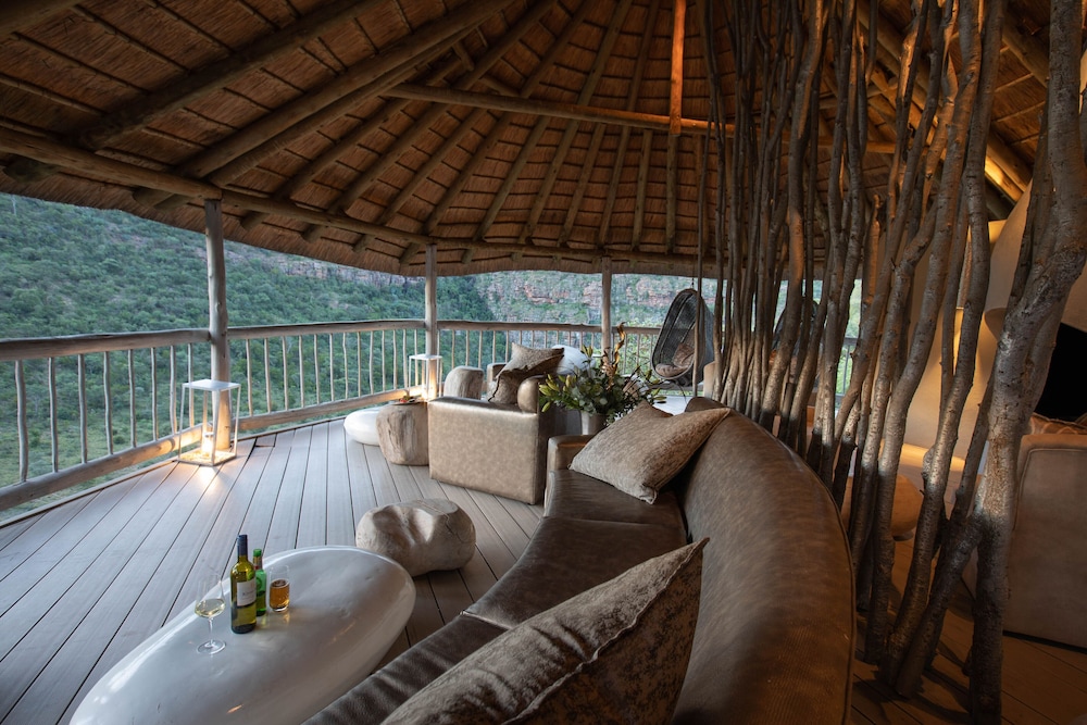 Clifftop Exclusive Safari Hideaway 20/37