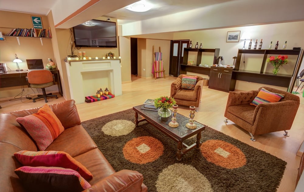 Tampu Hotel 25/36