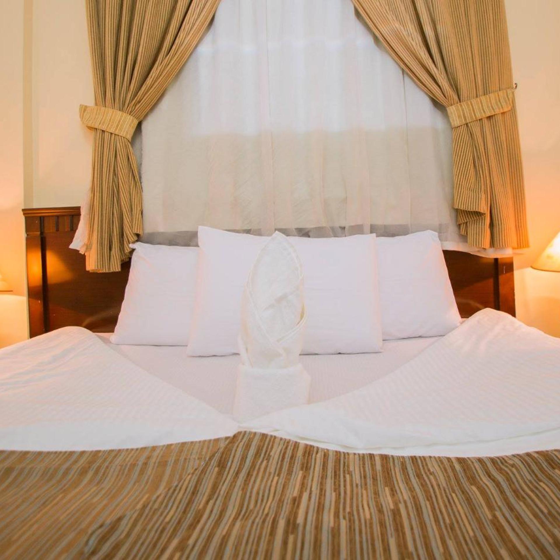 Anwar Al-Zahra Hotel 23/30