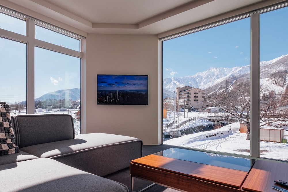 Bluebird Apartments 13/22