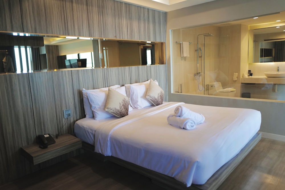 Hermann Hotel Pattaya 16/45