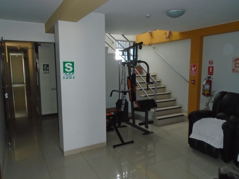 ROYAL INCA HOTEL 28/63