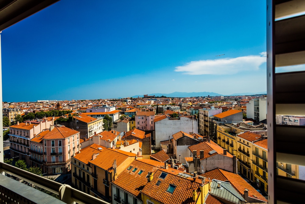 Appart-Hotel Mer & Golf City Perpignan Centre in PERPIGNAN