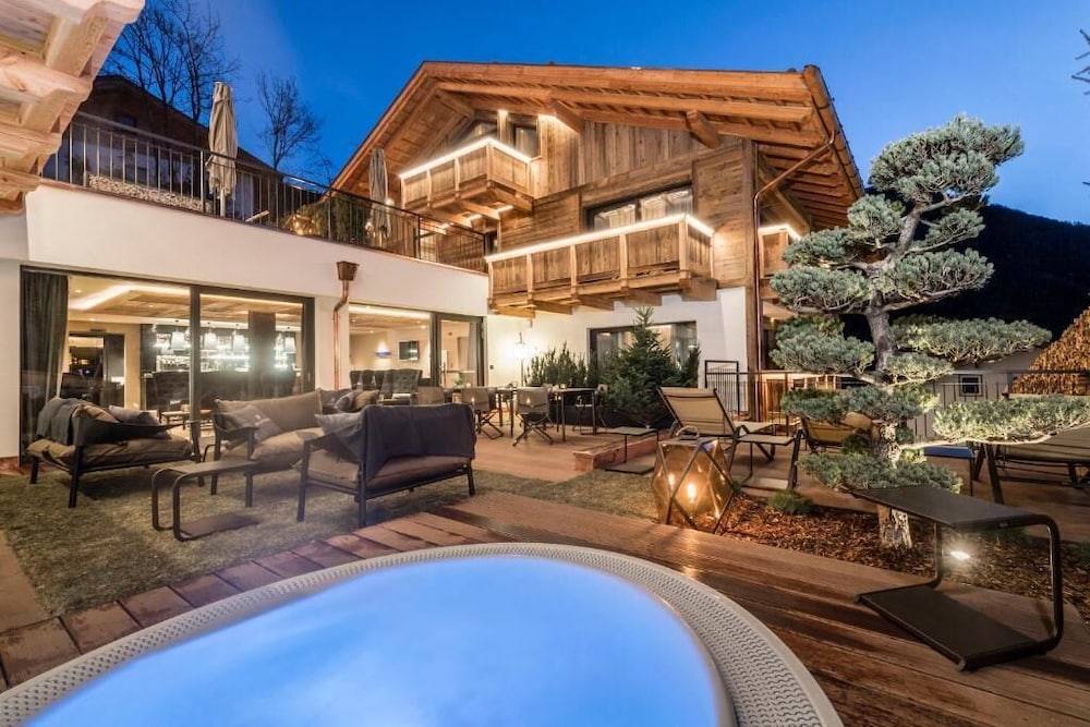 Hotel Montchalet 30/50