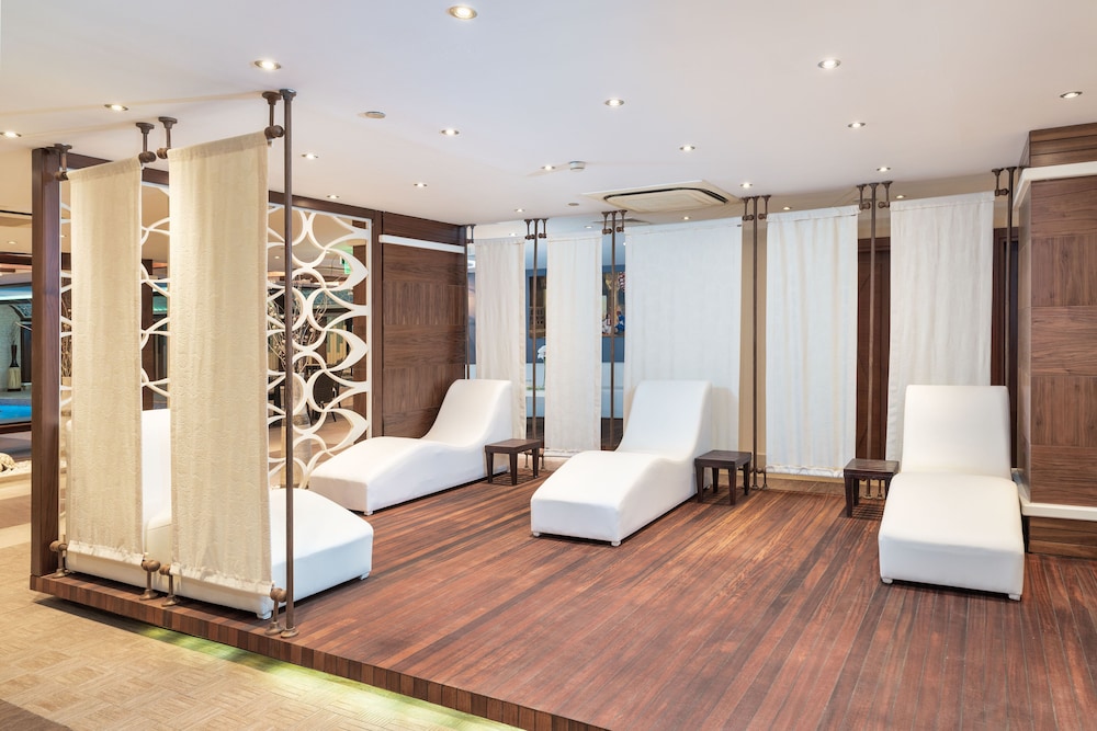 Delta Hotels by Marriott Antalya Lara - Adult Only 18 Plus 11/33