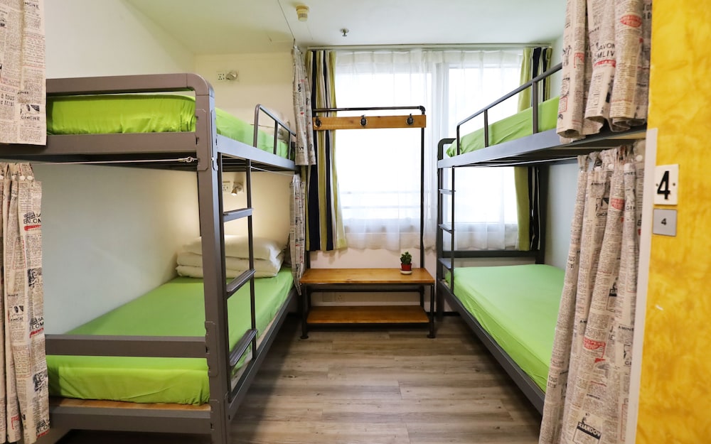 Yesinn Hostel @Yau ma tei 21/50