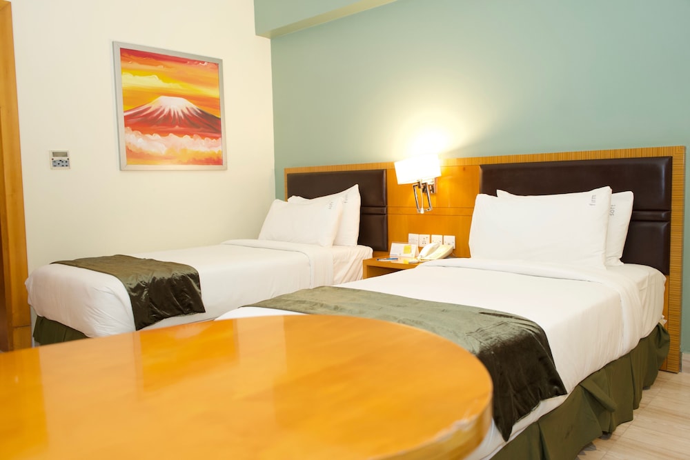 Holiday Inn Dar Es Salaam City Center 25/76