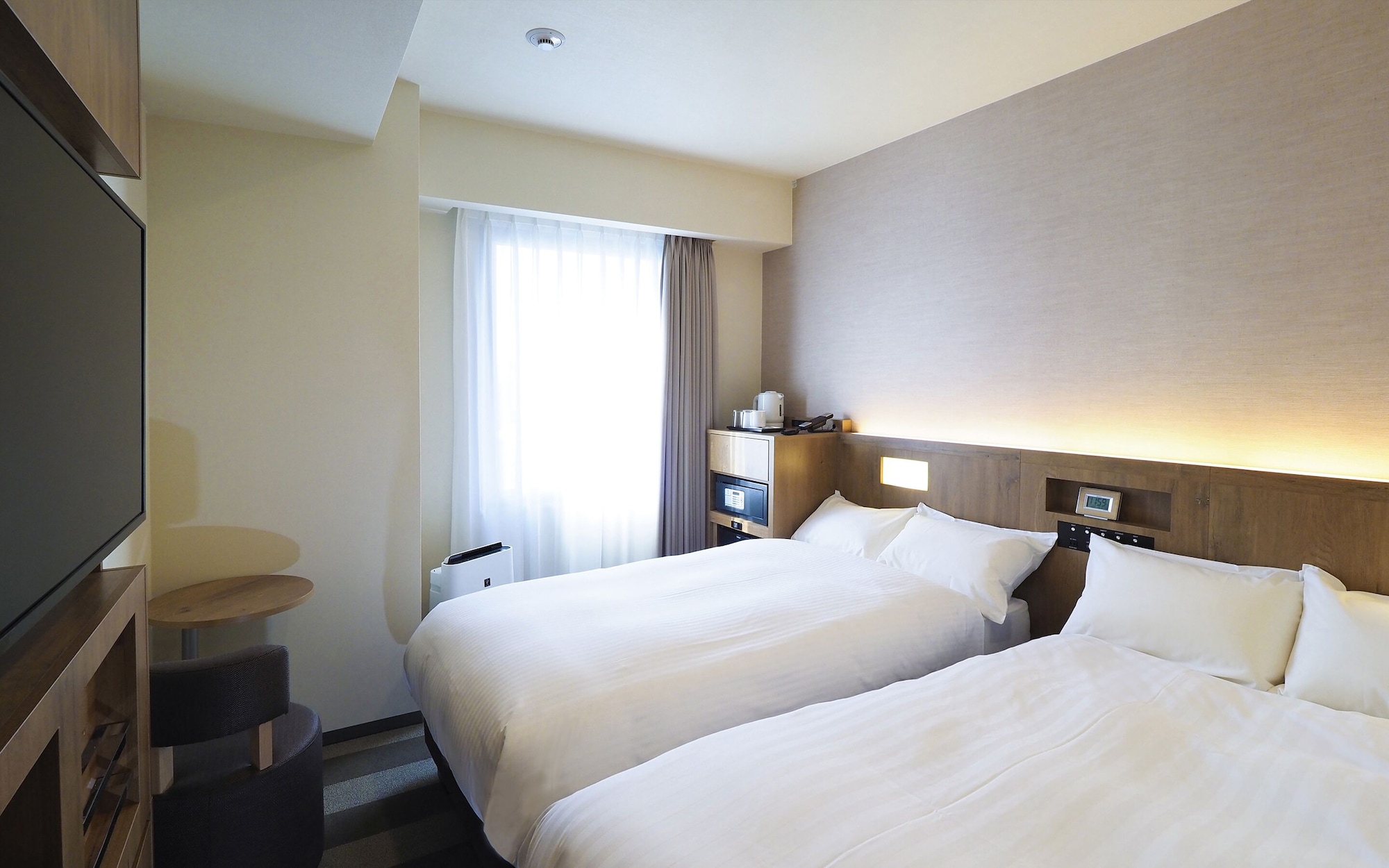STANDARD, TWIN BEDS