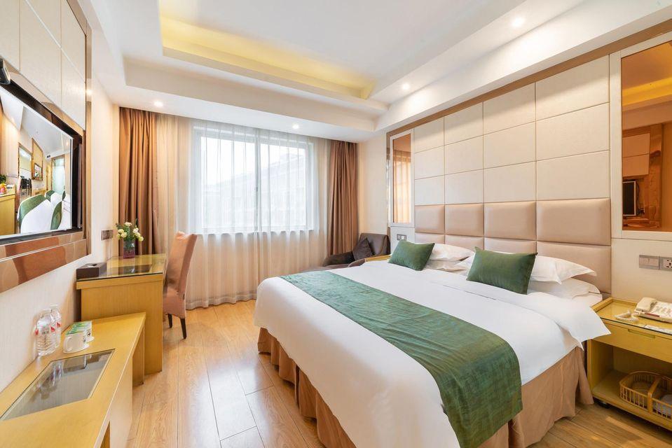 Business, Double Bed